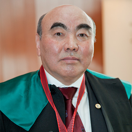 Акаев Аскар Акаевич