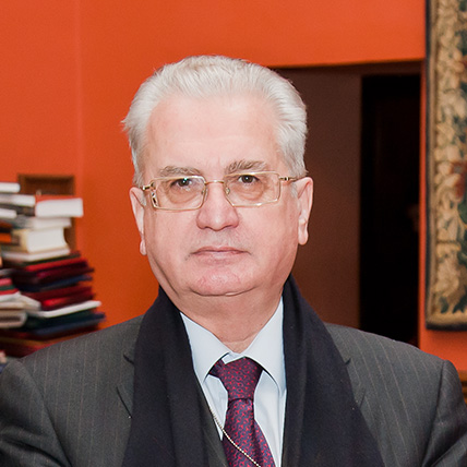 Пиотровский Михаил Борисович